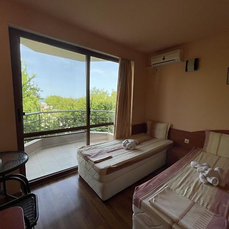 Hotel Vega Kranevo Luaran gambar