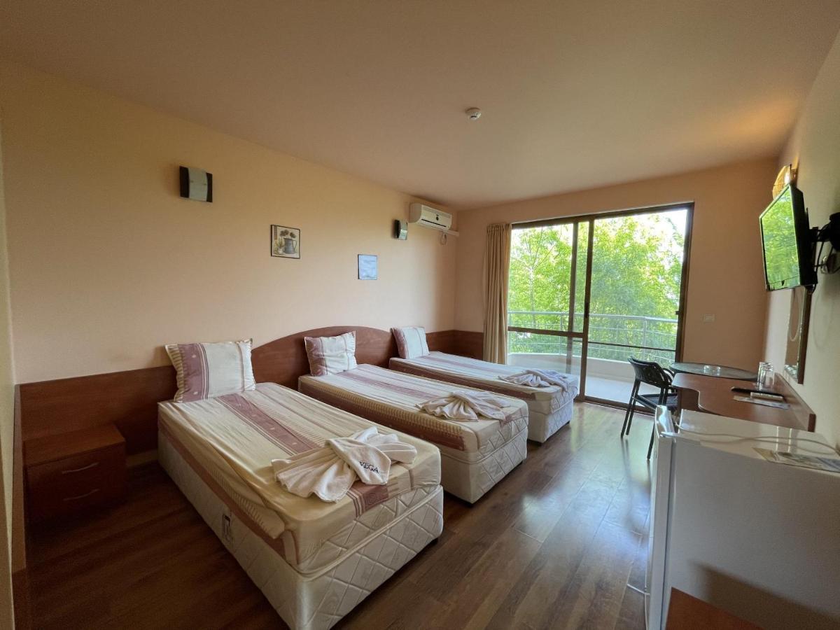 Hotel Vega Kranevo Luaran gambar